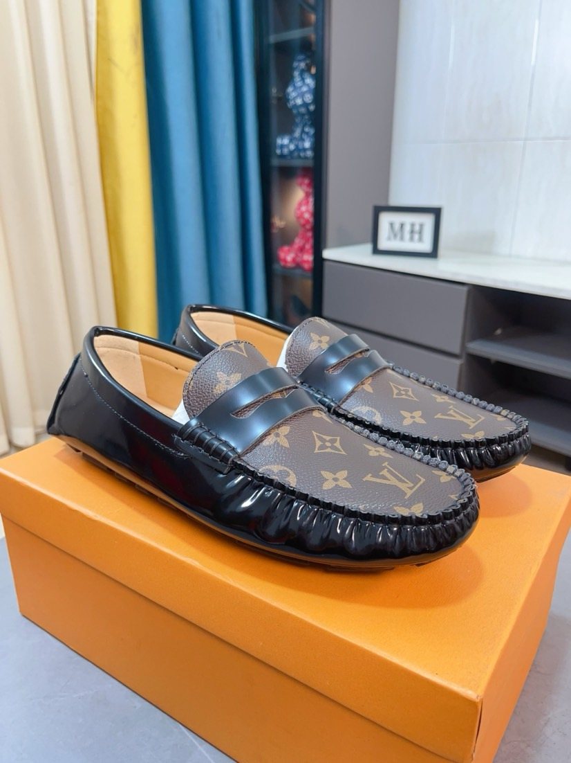 Louis Vuitton Patterned Vamp Loafers